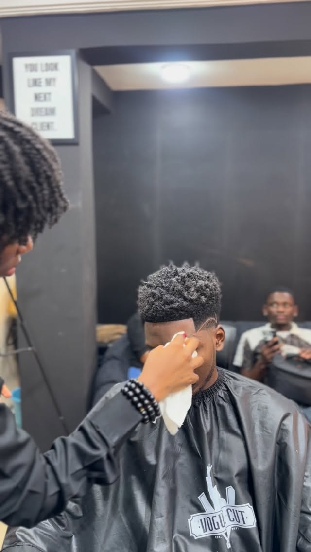 VogueCut Salon Interior